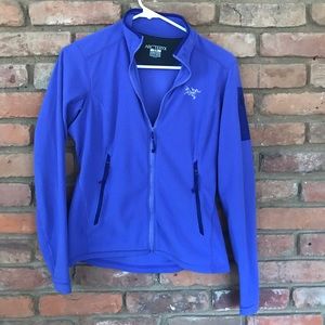 Arc’teryx Delta Lightweight Fleece